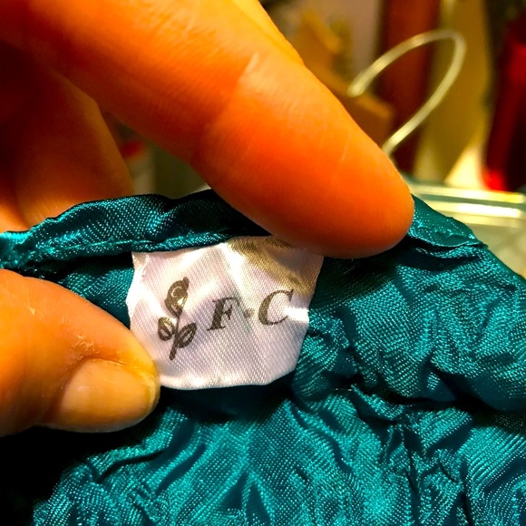 EUC 🌸Puckered Top🌸 - Picture 4 of 6